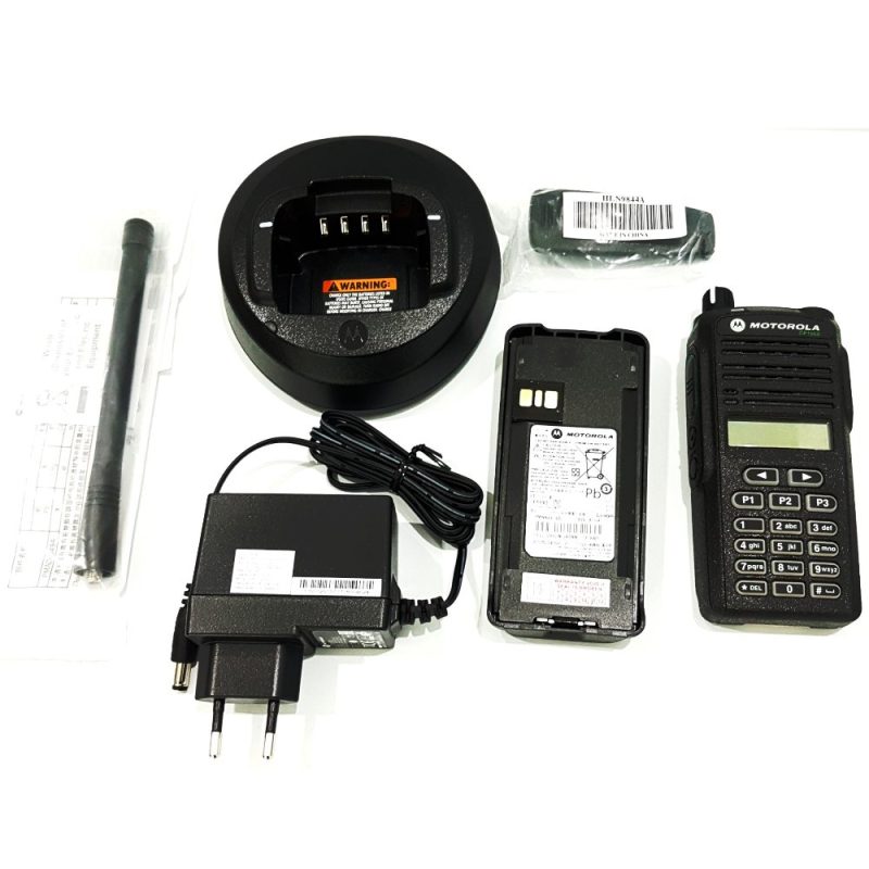 Motorola Cp1660 VHF UHF Full Keypad with Screen Portable Two way Radio - Image 3